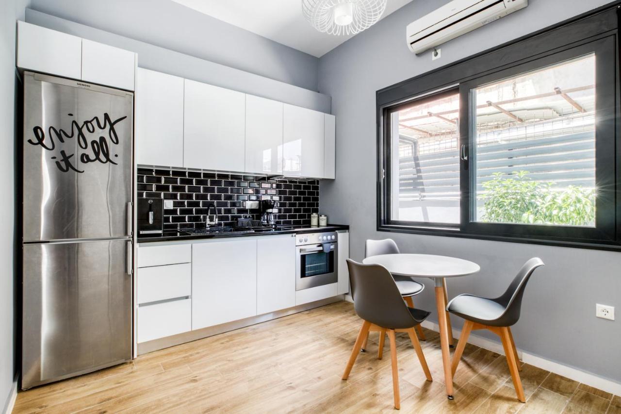 Spacious Flat With Courtyard And Private Parking! Atény Exteriér fotografie