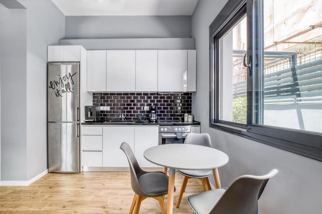 Spacious Flat With Courtyard And Private Parking! Atény Exteriér fotografie